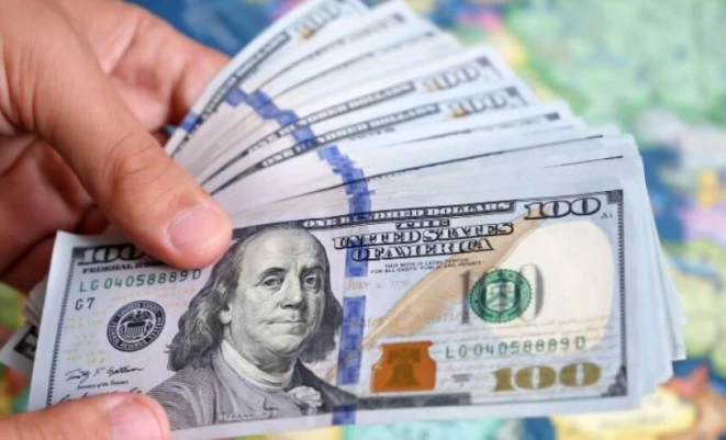 سعر الدولار يعود للارتفاع وصولاً إلى 99.00 نقطة