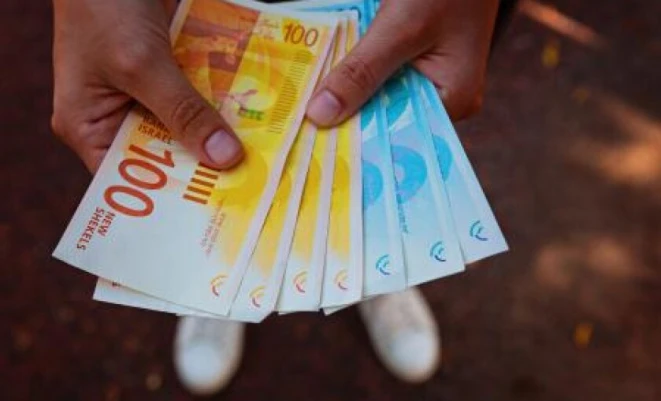 195 مليون شيكل دفعتها الحكومة مساعدات وإعانات بطالة في 7 أشهر
