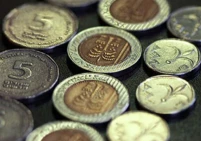 طريقة تجويع جديدة .. أزمة "الفكّة" تحرم الغزيين من الحصول على الخبز