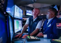 مستوى تاريخي. تداول الأسهم الأميركية تجاوز تريليون دولار يومياً في يناير