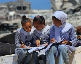 تفاصيل مشروع لتعديل المناهج والرقابة بالذكاء الاصطناعي في غزة