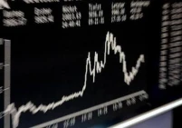 توقعات بانخفاض نمو الاقتصاد العالمي إلى 2.6% في 2026