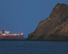 هذا ما يمنع فتح مضيق هرمز ؟