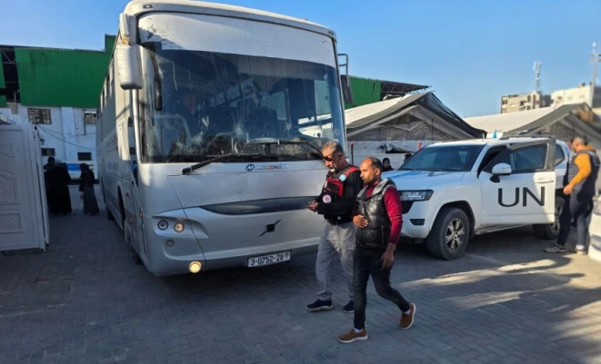 الدفعة الرابعة من مرضى وجرحى غزة تصل معبر رفح