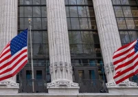 "وول ستريت" تفتح على ارتفاع