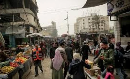 رمضان تحت النار.. كيف صنعت الحرب أكبر ضغط استهلاكي في تاريخ الأسرة الغزية