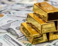 الذهب يتراجع دون 4700 دولار مع ارتفاع الدولار
