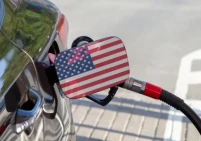 أسعار البنزين في أمريكا عند أعلى مستوى منذ أكتوبر 2023