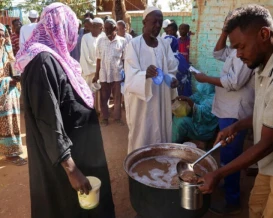 منظمات: ملايين في السودان يعيشون على وجبة واحدة يوميا مع تفاقم أزمة الغذاء