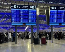 تراجع حركة المسافرين عبر المطارات العربية 15% بسبب الحرب