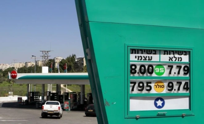 خفض سعر البنزين نصف شيكل في إسرائيل بدءا من الليلة