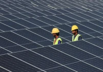 مصر تخطط لزيادة إنتاج الكهرباء من المصادر المتجددة في 2026