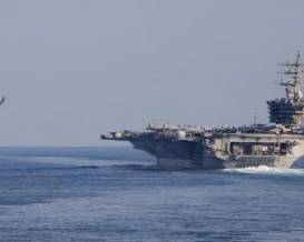 قرابة مليار دولار خسائر إيران جراء الحصار الامريكي على هرمز