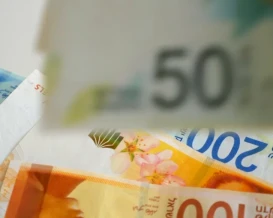توجه للحكومة لصرف دفعة من رواتب الموظفين قبل عيد الأضحى