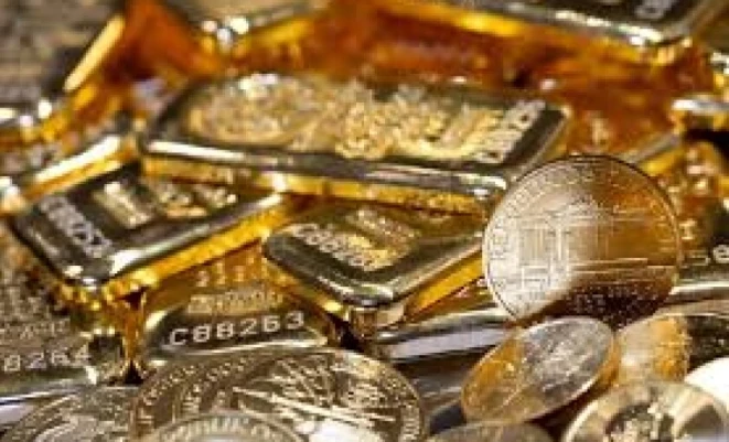 الذهب يواصل الارتفاع ويتجاوز مستوى 5000 دولار للأونصة