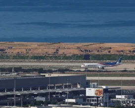 لبنان.. تشغيل مطار بيروت "معقد جدًا" وسط الضربات الجوية المتواصلة