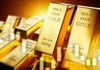 أسعار الذهب تتراجع إلى أدنى مستوياتها في شهر