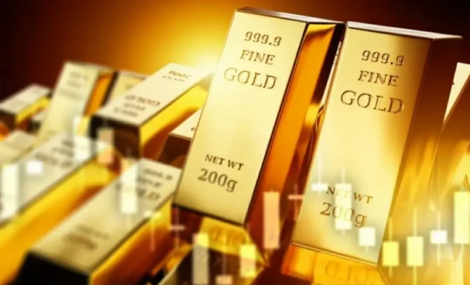 أسعار الذهب تتراجع إلى أدنى مستوياتها في شهر