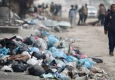 أكوام النفايات في غزة