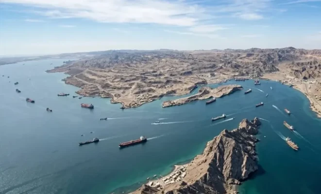 اتصالات لإعادة فتح مضيق هرمز وتنسيق عربي مستمر لاحتواء التصعيد