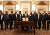 تفاصيل اجتماعات لجنة إدارة غزة في قبرص