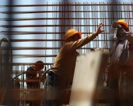 نتنياهو يوافق على استقدام 50 ألف عامل أجنبي لاستبدال العمال الفلسطينيين