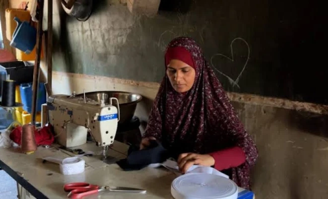 بطالة النساء في غزة 92% و32% من العاملات يتقاضين أجوراً دون الحد الأدنى