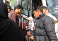 إجلاء 122 مريضا ومرافقا عبر معبر رفح للعلاج خارج قطاع غزة