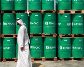 الكويت والإمارات قد تخفضان إنتاجهما النفطي