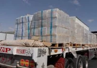 بينها مجمدات وألبان.. تفاصيل الشاحنات التجارية التي دخلت إلى غزة اليوم