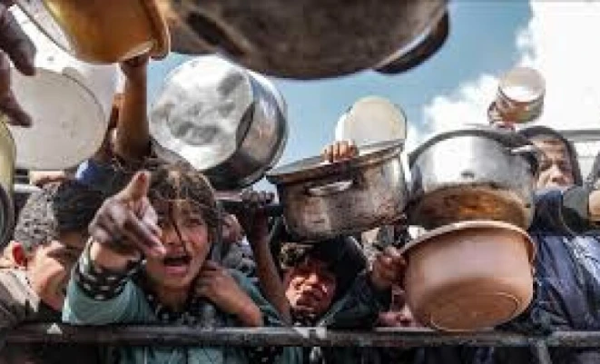 الأورومتوسطي: إسرائيل تستغل حرب إيران لتجويع المدنيين في قطاع غزة