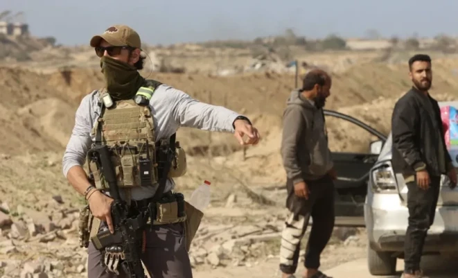 من المؤهلات إجادة  اللغة العربية.. شركة أمن أميركية شاركت بتأمين مواقع "غزة الإنسانية" تبحث عن موظفين جدد