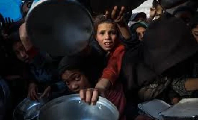 وقف التمويل يضيَق الخناق على غزة ويفاقم من هندسة التجويع