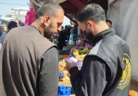 الاقتصاد تنفذ جولة ميدانية على محلات المجمدات بخان يونس