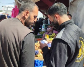 الاقتصاد تنفذ جولة ميدانية على محلات المجمدات بخان يونس