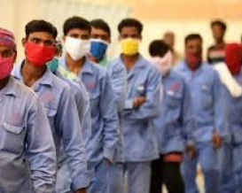 تهديد اقتصادي عابر للحدود.. ملايين العمال في الخليج على خط النار