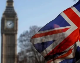 التضخم في بريطانيا يتراجع لأدنى مستوى خلال عام