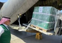 طائرة مساعدات سعودية لصالح غزة تهبط في مطار العريش