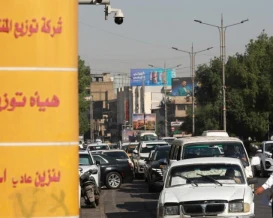 أزمة وقود بالعراق.. طوابير أمام محطات البنزين في بغداد