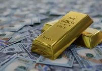 الذهب ينخفض 2% مع ارتفاع الدولار