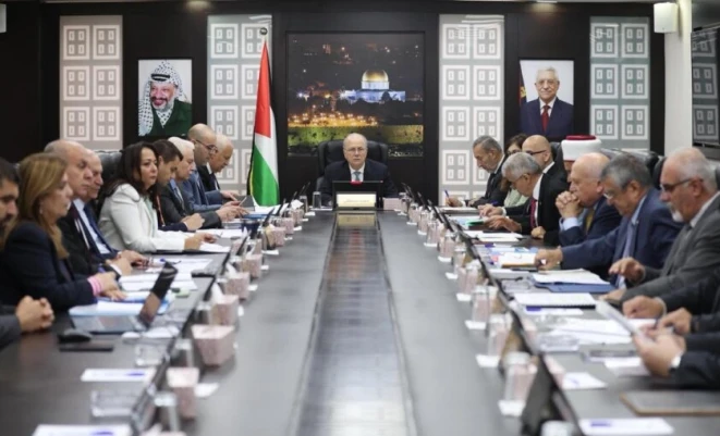 الحكومة الفلسطينية تعتمد مجموعة من القرارات الجديدة