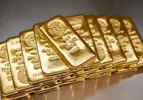 أسعار الذهب تتراجع رغم ضعف الدولار