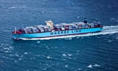 شركة ميرسك تعلق حجوزات الشحن لدول خليجية