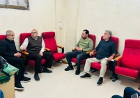 نقابة مستوردي السيارات تلتقي بوفد من وزارة النقل و المواصلات بغزة