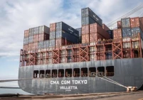 فرنسا تعلن إرسال سفينة مساعدات إنسانية لدعم سكان غزة