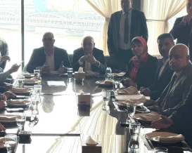 غرفة تجارة غزة تؤكد ضرورة إشراك القطاع الخاص في برامج إعادة الإعمار