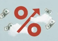 الحرب تدفع عدد من بنوك الخليج لتثبيت سعر الفائدة