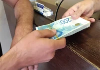 خنق الاقتصاد.. السلاح الإسرائيلي الجديد لتقويض السلطة الفلسطينية