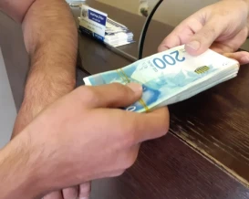 خنق الاقتصاد.. السلاح الإسرائيلي الجديد لتقويض السلطة الفلسطينية