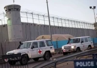بالأسماء.. الاحتلال يفرج عن 24 عاملاً من قطاع غزة